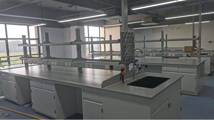 實(shí)驗(yàn)室建設(shè)設(shè)計(jì)實(shí)驗(yàn)室工作臺(tái)有什么要求？